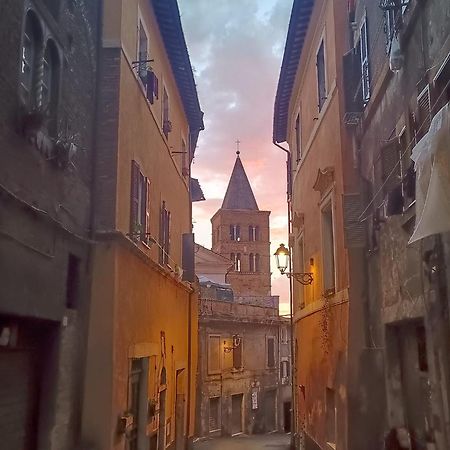 Tivoli Old Town - Casa Nel Quartiere Medioevale Apartment Bagian luar foto
