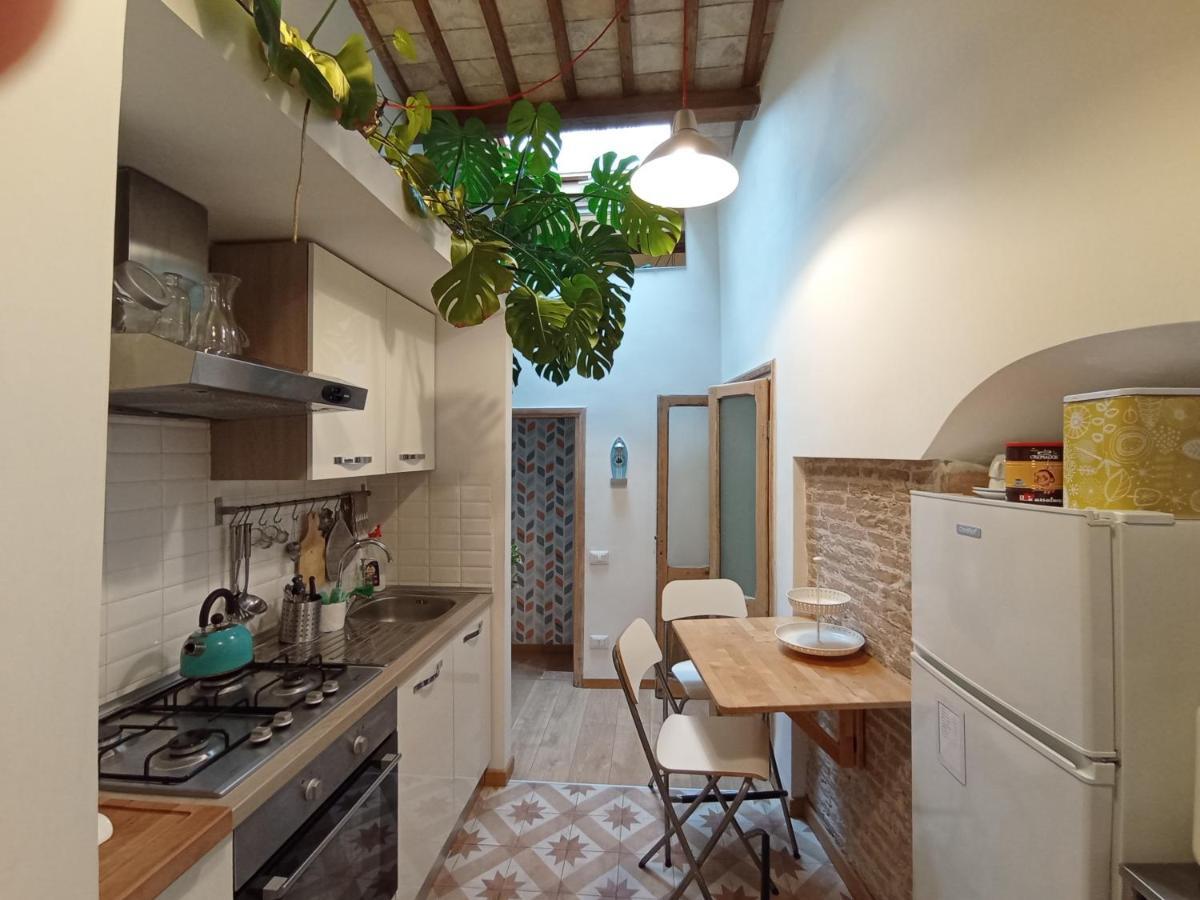 Tivoli Old Town - Casa Nel Quartiere Medioevale Apartment Bagian luar foto